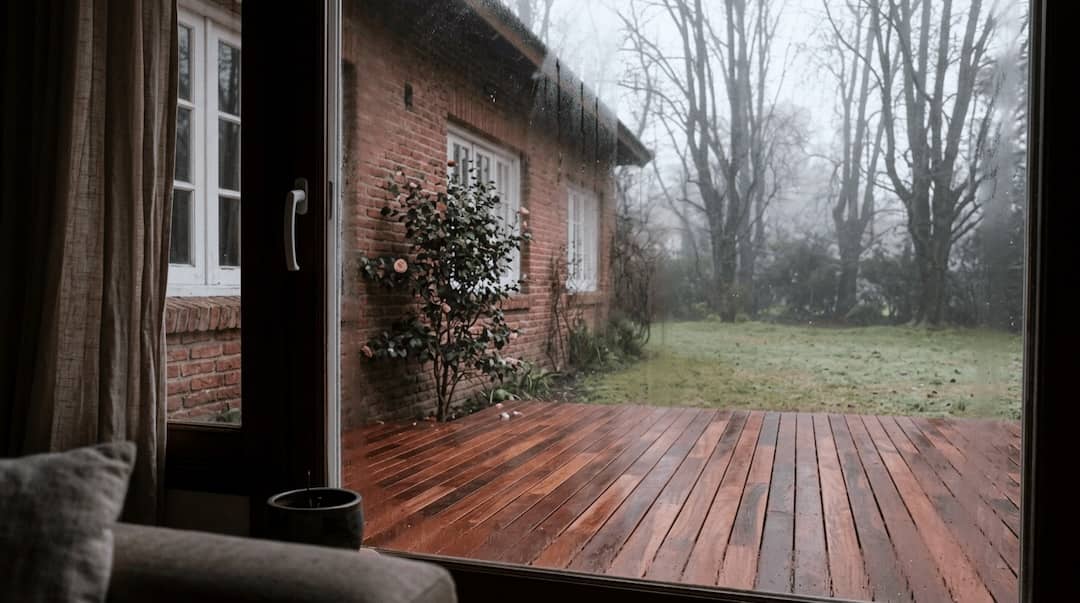 Deck de madera para jardín — Don Deck